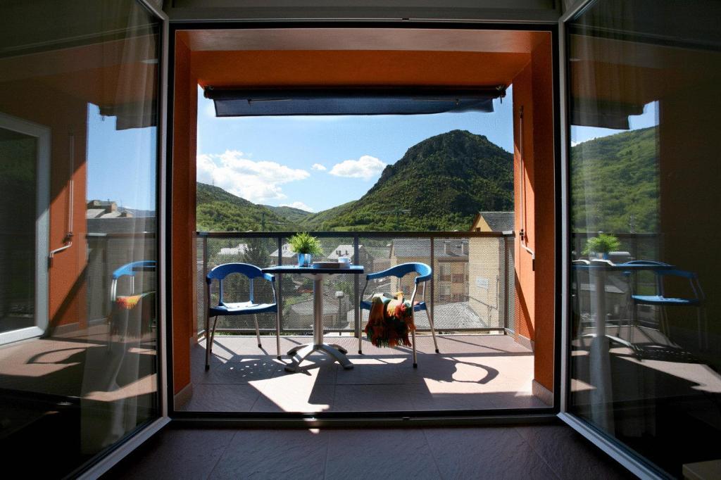 Apartmán La Faiada El Pont de Suert Pokoj fotografie